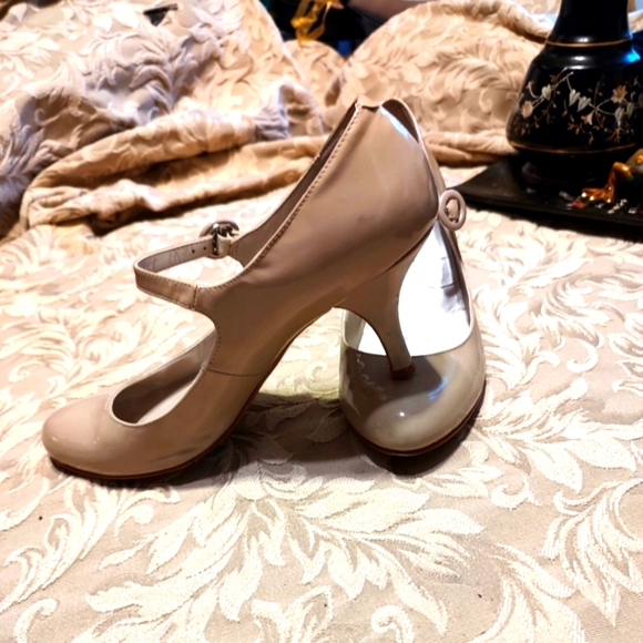 🤎Elegant Vintage Mink Blush Genuine Patent Leather Mary Jane Kitten Heels - 7.5 - Picture 6 of 15